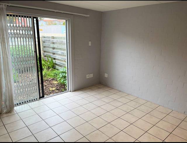 1 bed property to rent in WYNBERG